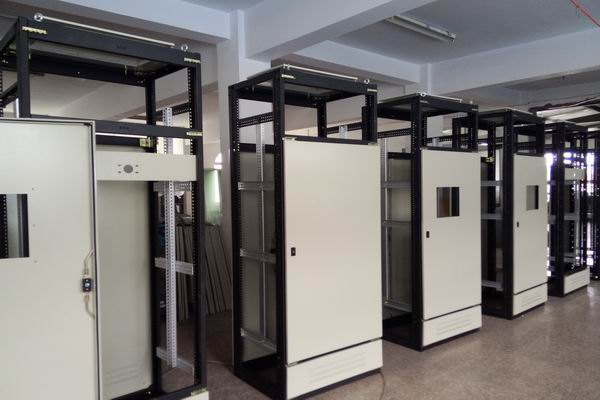 曹妃甸配电柜-3683厂家配电柜检修需要注意的